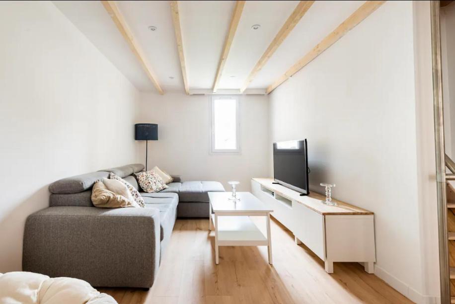 Ferienwohnung {St Fee Sur Les Toits} * Plein Centre Marseille * Clim Exterior foto