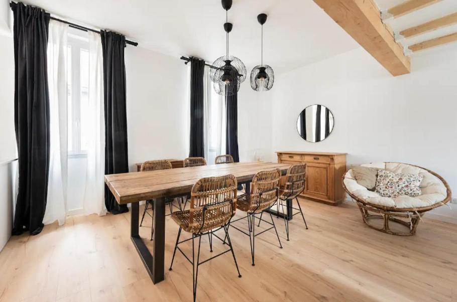 Ferienwohnung {St Fee Sur Les Toits} * Plein Centre Marseille * Clim Exterior foto