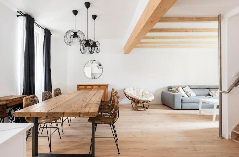 Ferienwohnung {St Fee Sur Les Toits} * Plein Centre Marseille * Clim Exterior foto